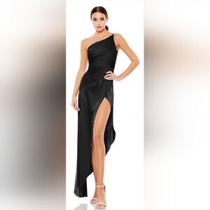 Mac Duggal ONE SHOULDER HI-LOW DRAPED CHARMEUSE DRESS NWOT size 10 Black (70177)